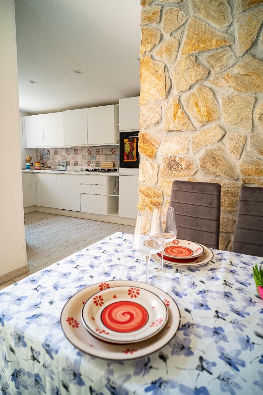 Apartamento Pinetahome Relax E Comfort